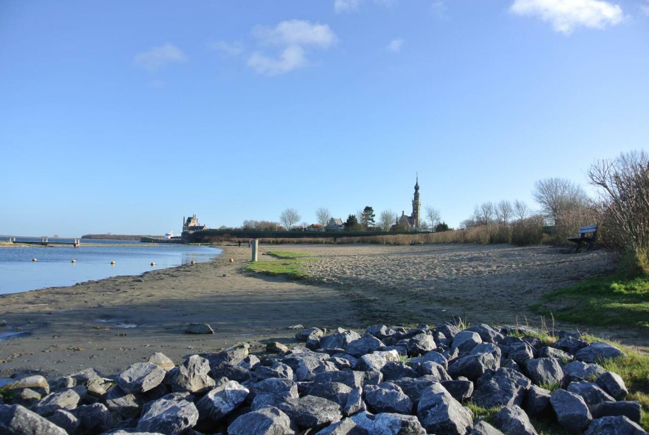 B&B Veers Buuten Veere Exterior photo